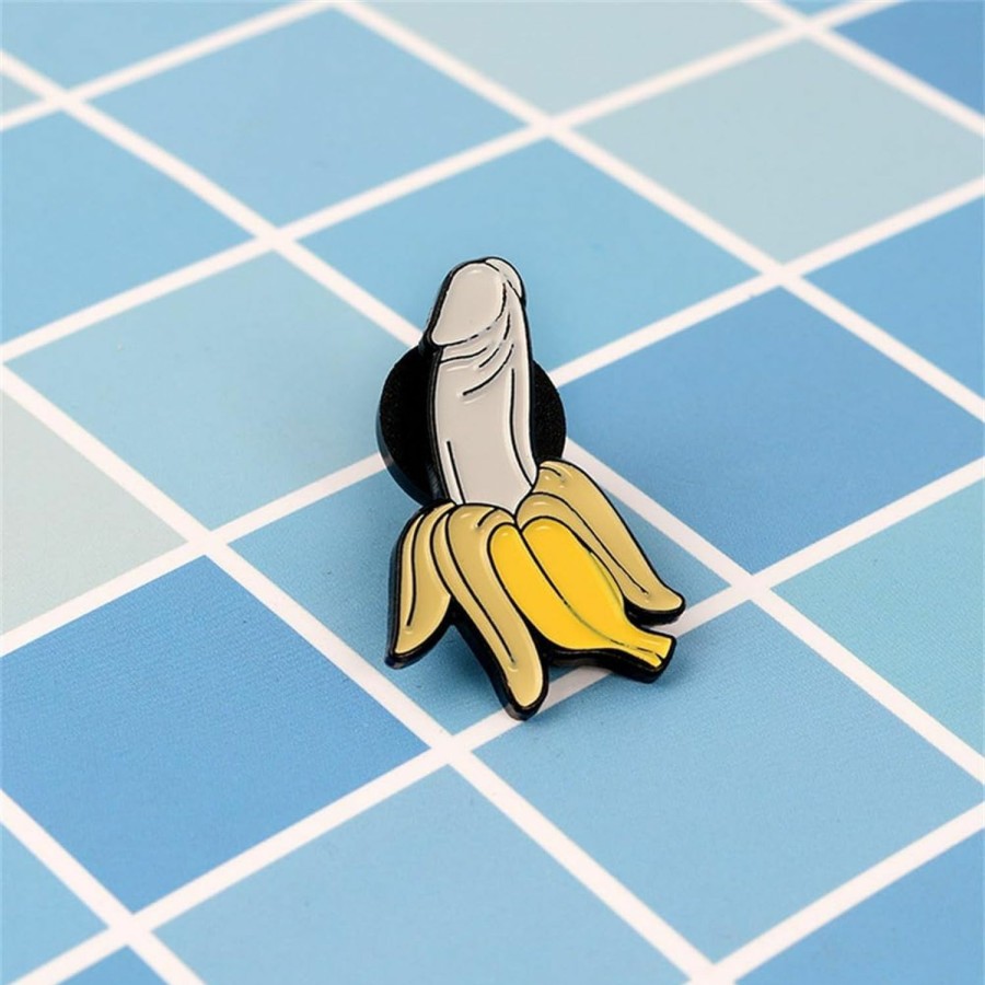 FHSMZXE Funny Banana Shape Enamel Brooch Unique Banana Brooch Pin Fruit Plant Brooch Lapel Pin Cartoon Alloy Pin For Women Boys Girls Men Clearance