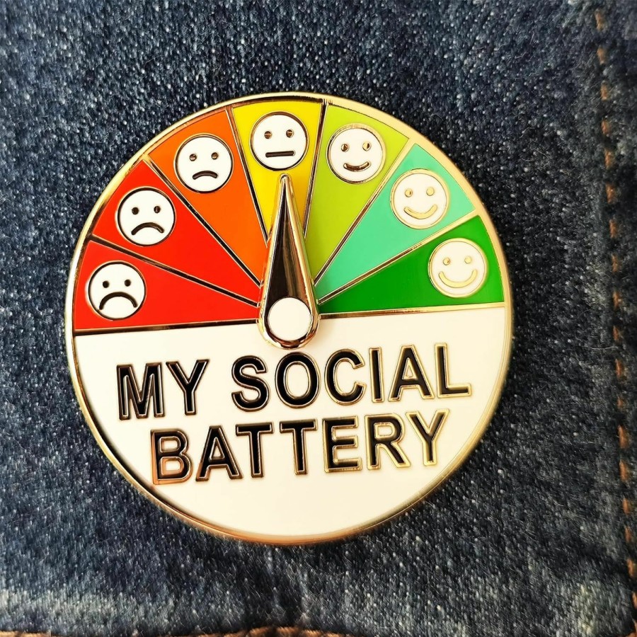 Arturbo Arturbo For Social Battery Pin,My Social Battery Creative Introvert Lapel Pin ,360 Rotation Creative Fun Enamel Emotional Pins Emotion Mood Expressing Pins 7 Days A Week Brooch For Women Men Backpack Hat Wholesale