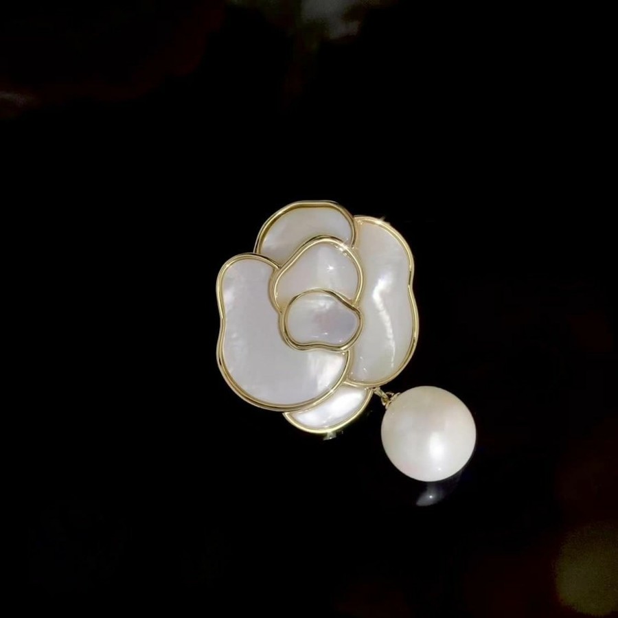 Gemlux 14K Gold Camellia Flower Brooch Pin, Handcrafted With Natural Freshwater Pearl & Freshwater Pearl, Elegant Vintage Chinese Style For Women, Perfect For Traditional Celebrations, Premium Jewelry Gift Hot