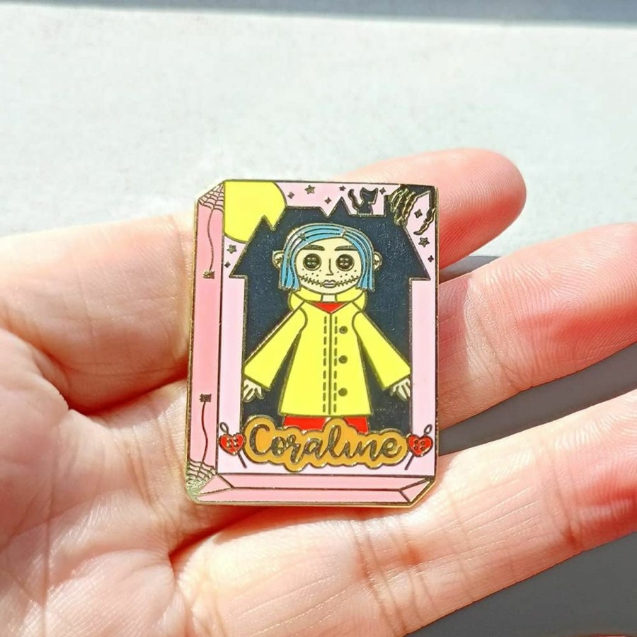 feimeng jewelry Horror Movie Coraline The Secretdoor Enamel Pin Metal Brooch Badges Jewelry Accessories Gifts For Fans New