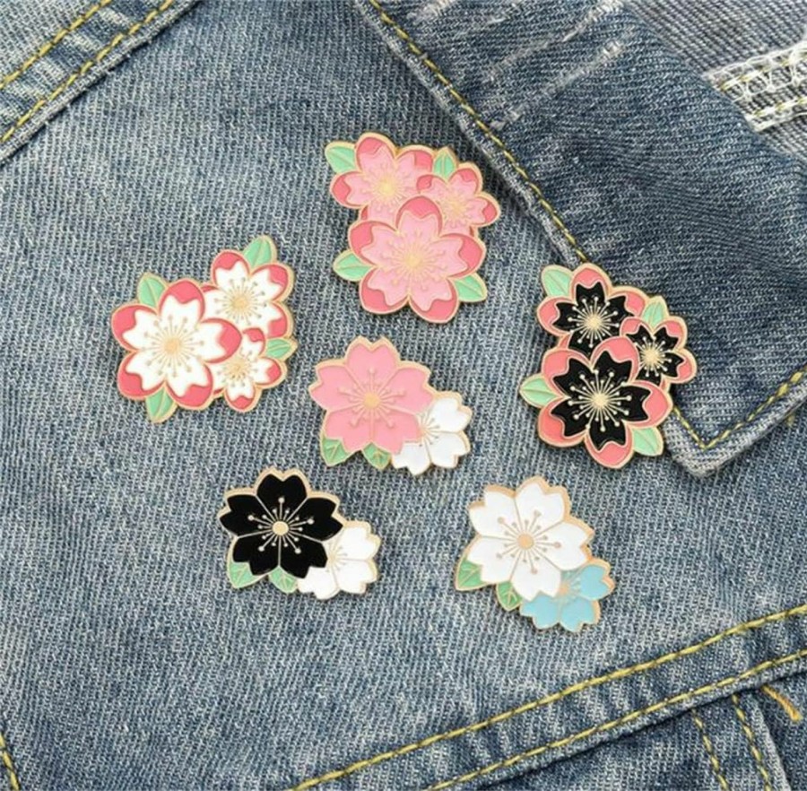 XKYDYF 6 Styles Cherry Blossoms Enamel Pins Japanese Flower Design Brooch Sweet Pink Flower Brooch Lapel Pin For Girls Women Clothes Bags Wholesale